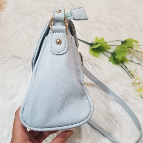ALDO Crossbody Bag Color Baby Blue Adjustable Straps And Gold Hardware. - Picture 10 of 17